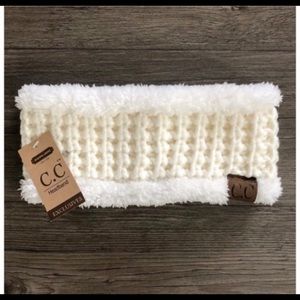 SHERPA LINED HEAD BANDS! 1 CREAM COLOR LEFT!